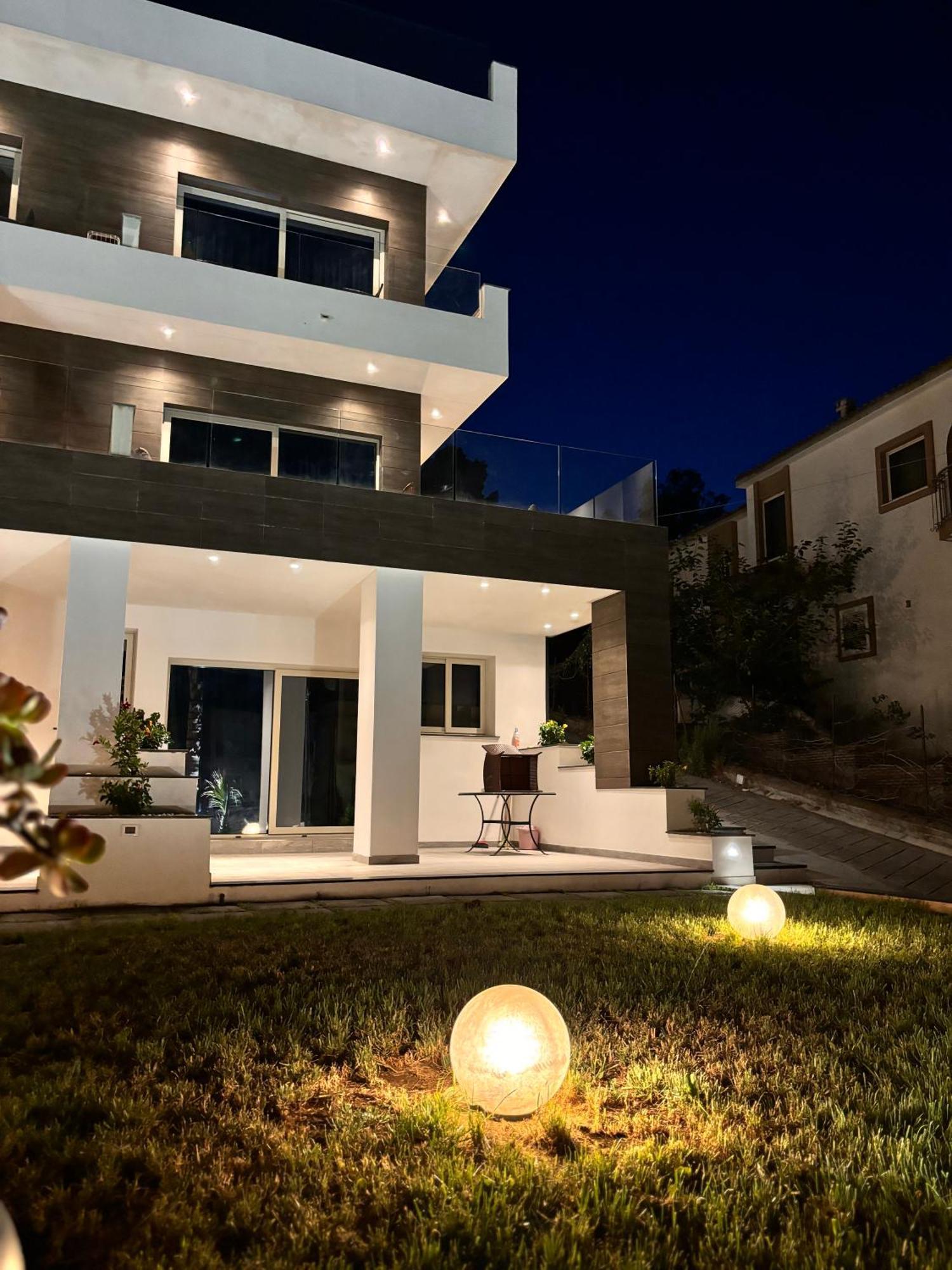 Ig - "Villa Don Antonio" Apartments Джардини-Наксос Экстерьер фото