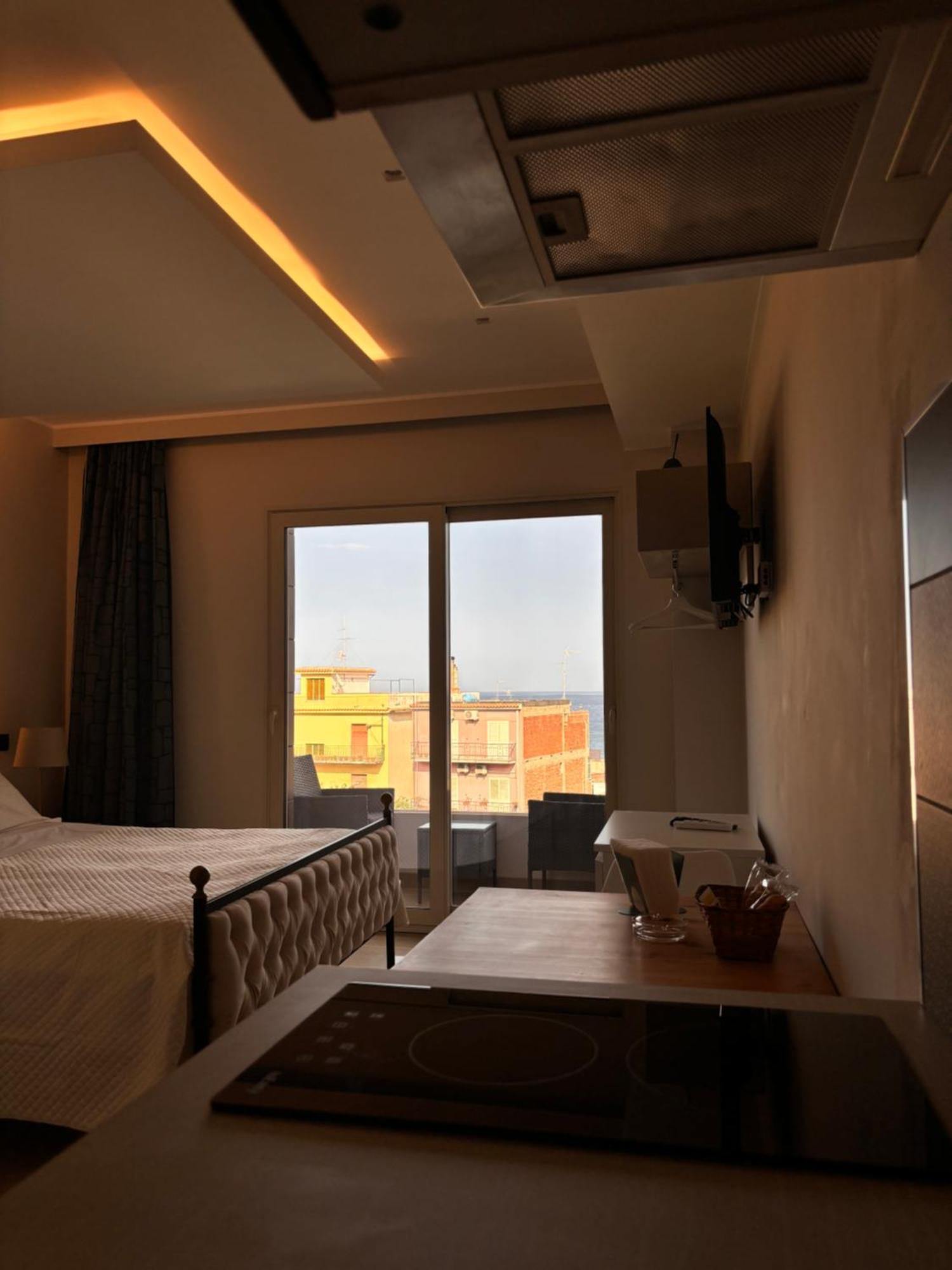 Ig - "Villa Don Antonio" Apartments Джардини-Наксос Экстерьер фото