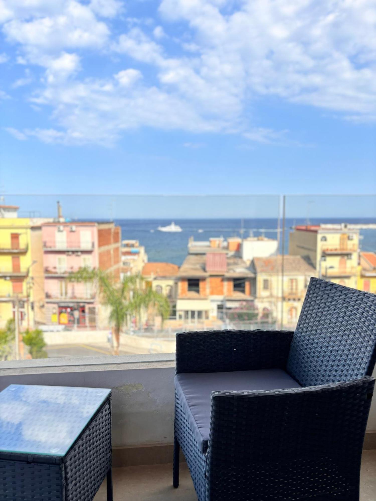 Ig - "Villa Don Antonio" Apartments Джардини-Наксос Экстерьер фото