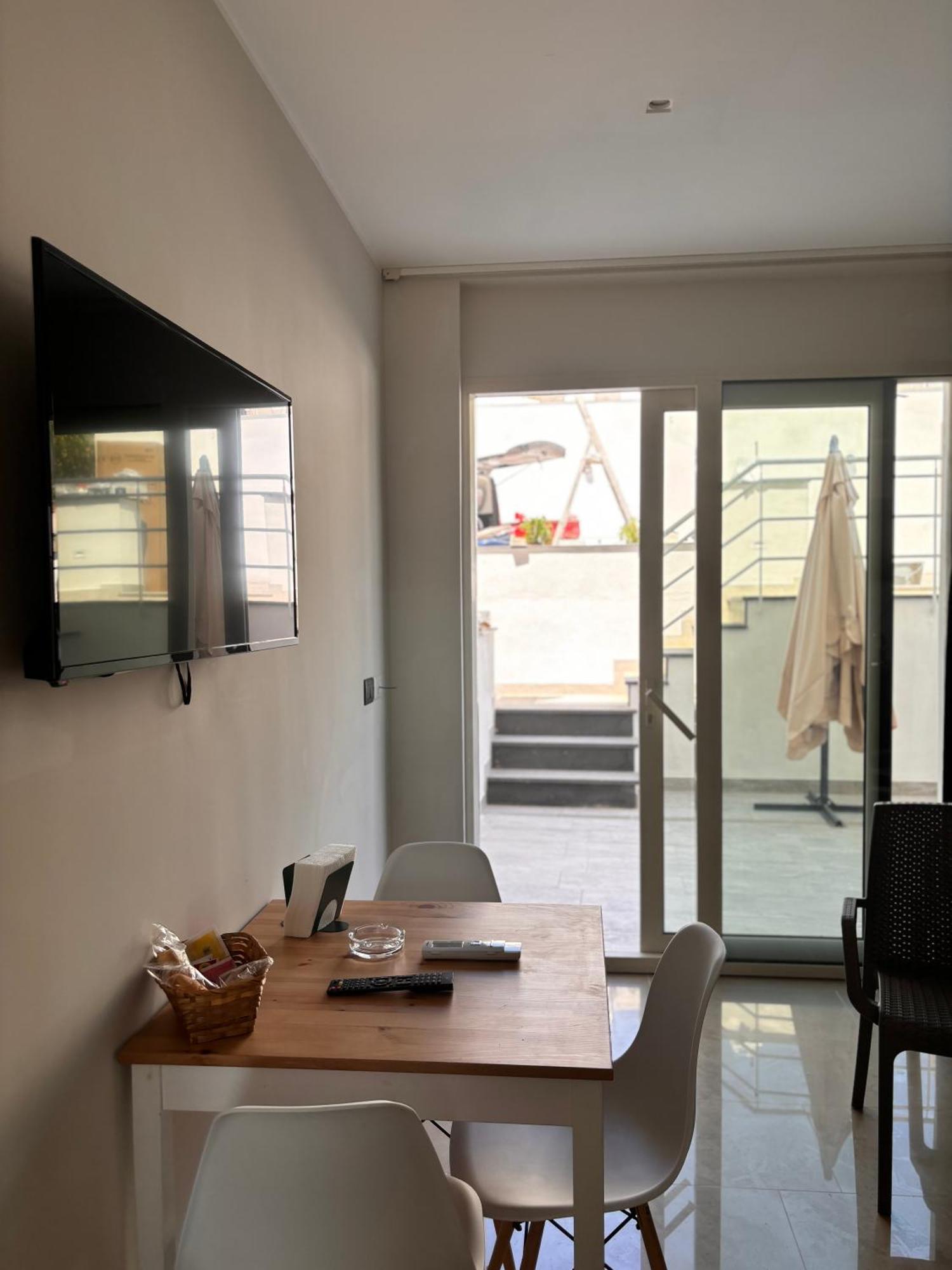 Ig - "Villa Don Antonio" Apartments Джардини-Наксос Экстерьер фото