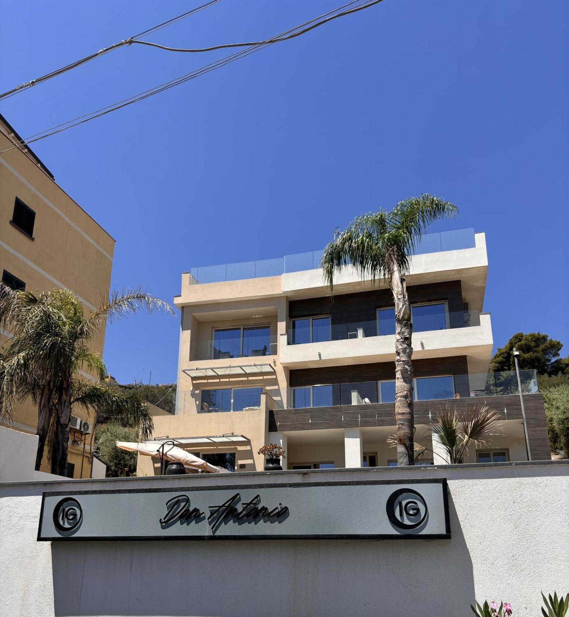 Ig - "Villa Don Antonio" Apartments Джардини-Наксос Экстерьер фото