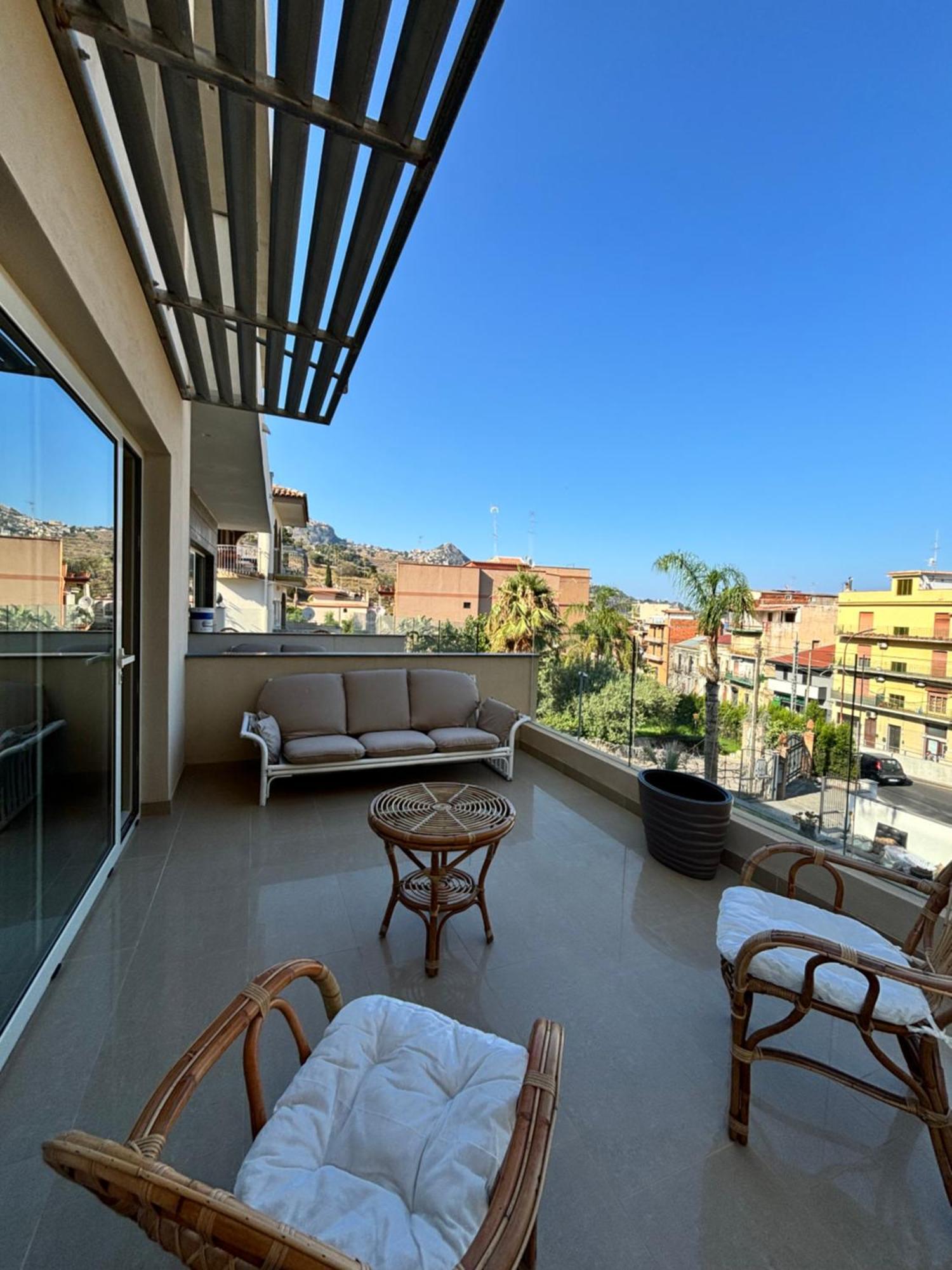 Ig - "Villa Don Antonio" Apartments Джардини-Наксос Экстерьер фото