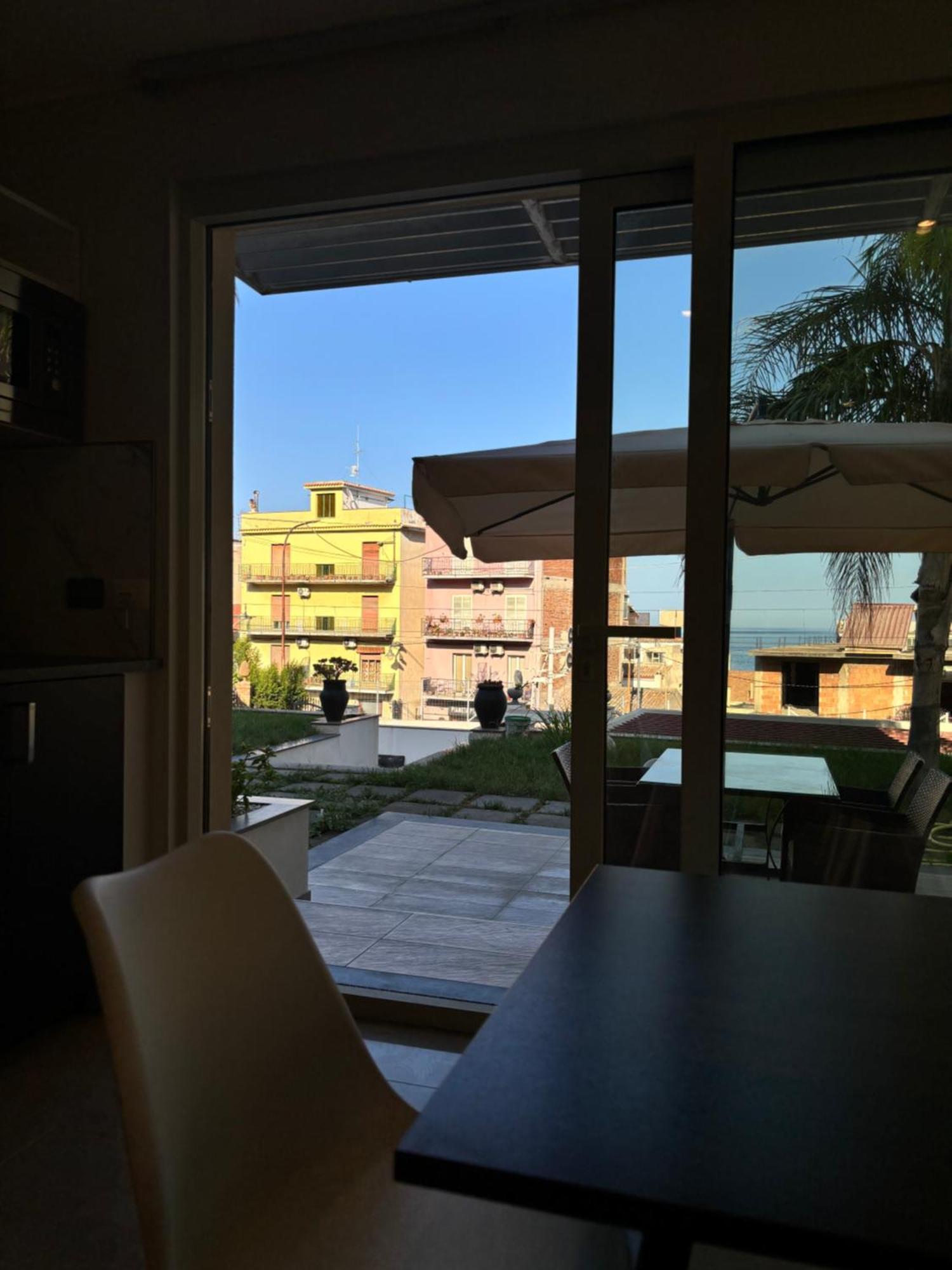 Ig - "Villa Don Antonio" Apartments Джардини-Наксос Экстерьер фото