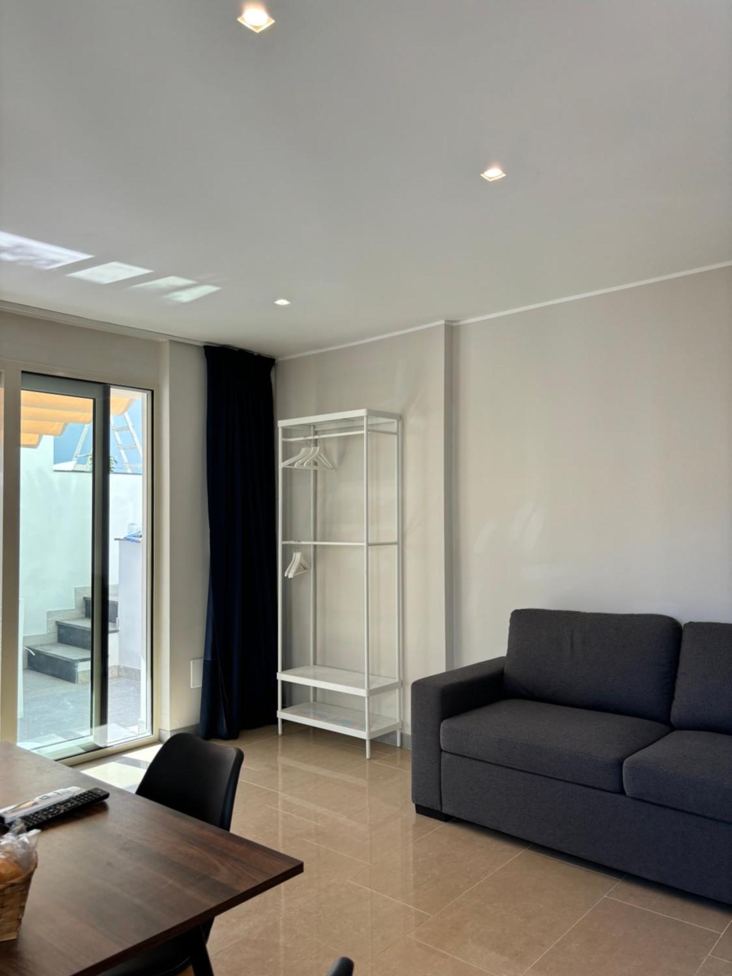 Ig - "Villa Don Antonio" Apartments Джардини-Наксос Экстерьер фото