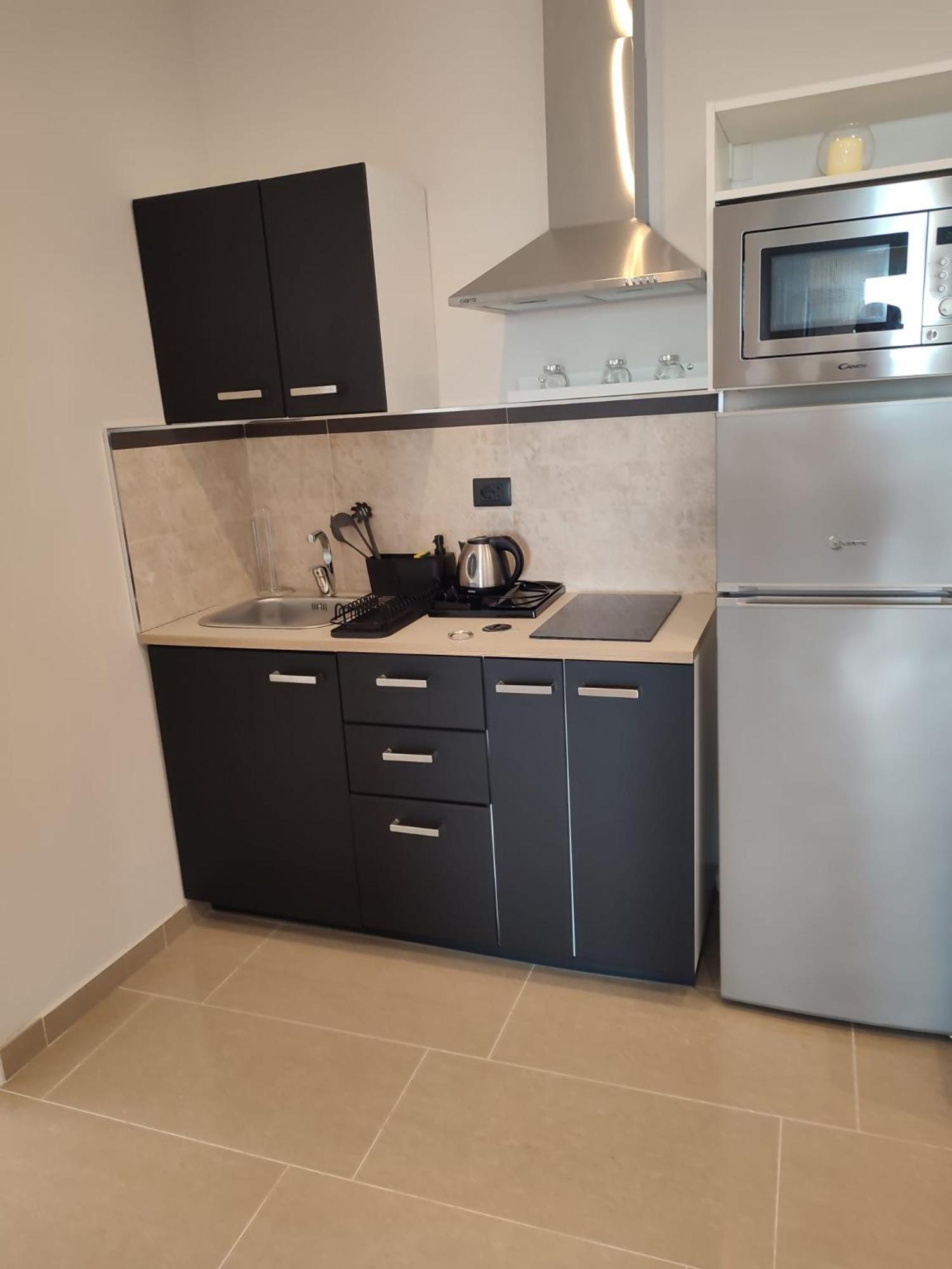 Ig - "Villa Don Antonio" Apartments Джардини-Наксос Экстерьер фото